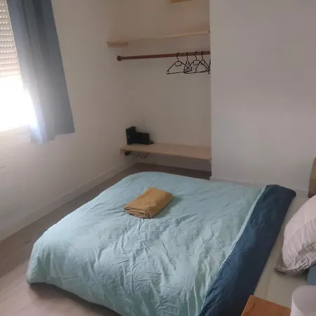 L'oustal, Petite Maison Pres Du Lot Kwatera prywatna *